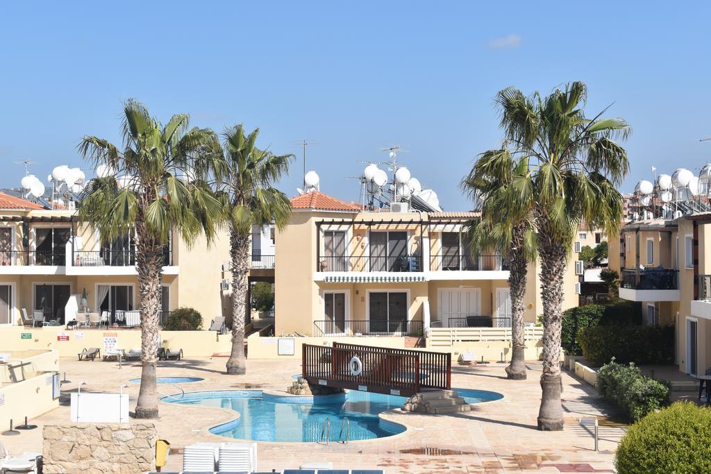 Sirena Sunrise Apartment 125 Paphos Extérieur photo